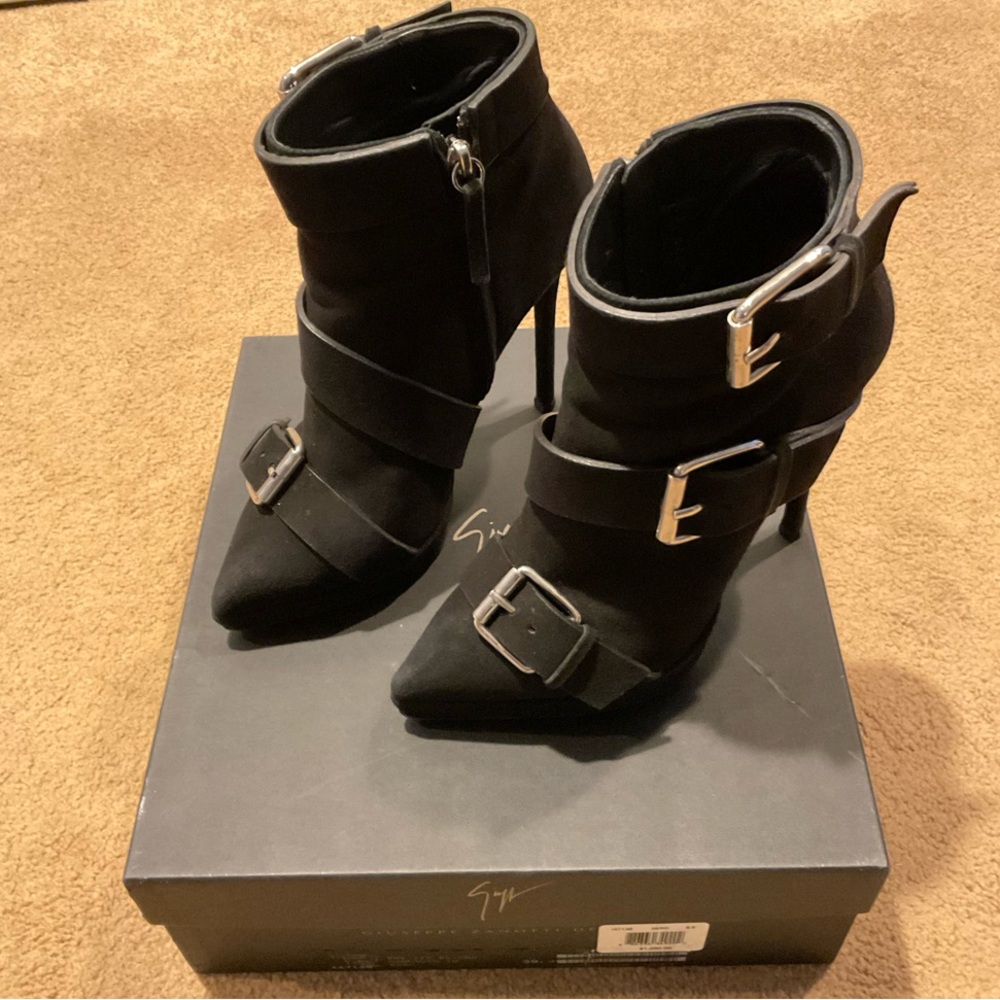 Giuseppe Zanotti Black Ankle Boots with Silver Buckles